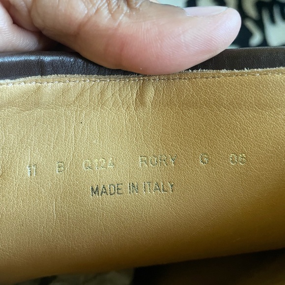 *Vintage* Coach Boots - Picture 3 of 6